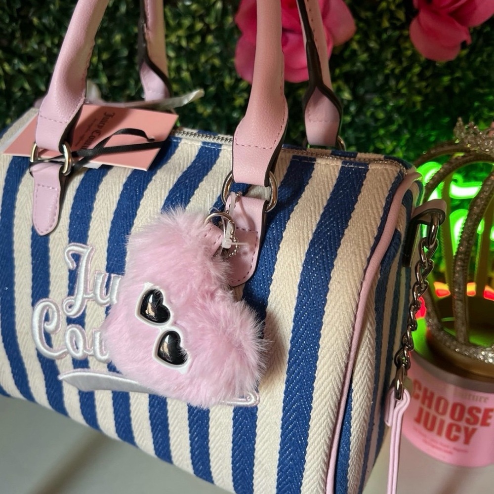 🩷🍒Juicy couture free to be juicy speedy satchel - Picture 6 of 7